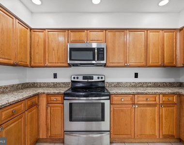 3669 Stewart Lane - Photo Thumbnail 12