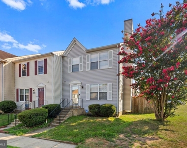 3669 Stewart Lane - Photo Thumbnail 2