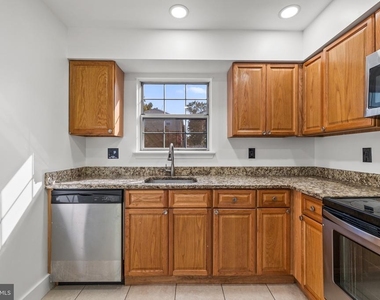 3669 Stewart Lane - Photo Thumbnail 13