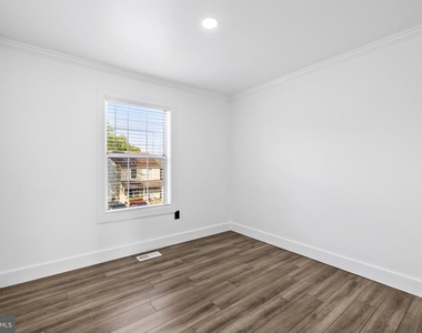 3669 Stewart Lane - Photo Thumbnail 22