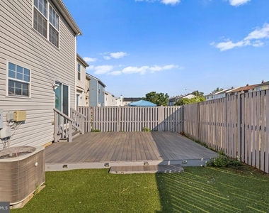 3669 Stewart Lane - Photo Thumbnail 32