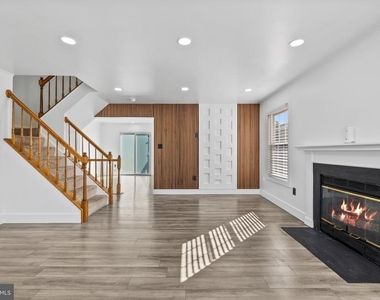 3669 Stewart Lane - Photo Thumbnail 7