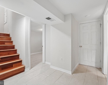 229 Cabbel Drive - Photo Thumbnail 30