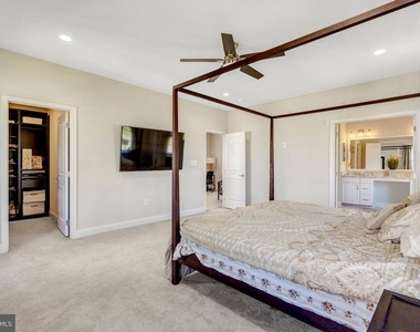 23311 Silcott Woods Terrace - Photo Thumbnail 36