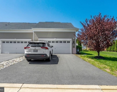 23311 Silcott Woods Terrace - Photo Thumbnail 60