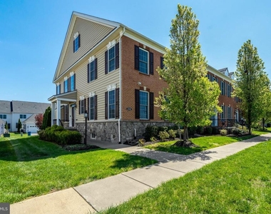 23311 Silcott Woods Terrace - Photo Thumbnail 55