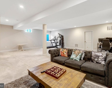 23311 Silcott Woods Terrace - Photo Thumbnail 48