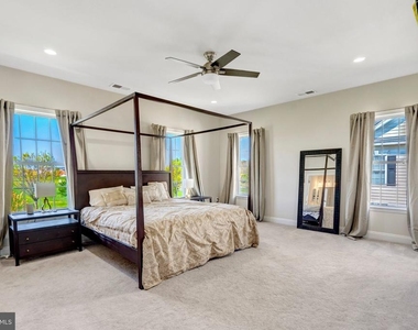 23311 Silcott Woods Terrace - Photo Thumbnail 34