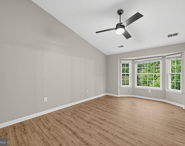 21588 Bankbarn Terrace - Photo Thumbnail 21