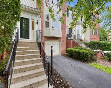 21588 Bankbarn Terrace - Photo Thumbnail 4