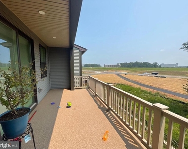 22256 Cornerstone Crossing Terrace - Photo Thumbnail 14