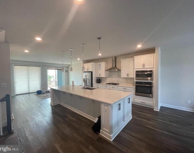 22256 Cornerstone Crossing Terrace - Photo Thumbnail 9