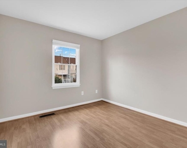 908 Smartts Lane Ne - Photo Thumbnail 19