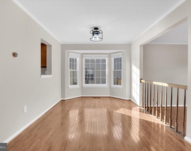 908 Smartts Lane Ne - Photo Thumbnail 11