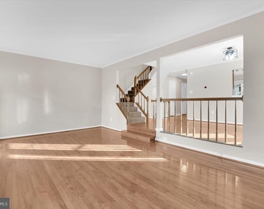 908 Smartts Lane Ne - Photo Thumbnail 14
