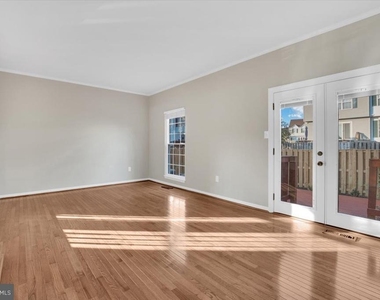 908 Smartts Lane Ne - Photo Thumbnail 12