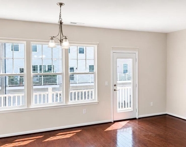 25556 Palenza Terrace - Photo Thumbnail 5