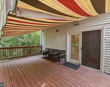 8562 Tyrolean Way - Photo Thumbnail 11
