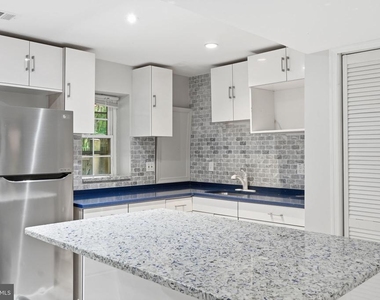 8562 Tyrolean Way - Photo Thumbnail 24