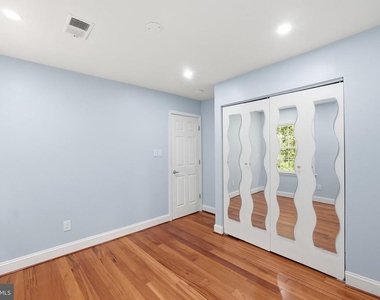 8562 Tyrolean Way - Photo Thumbnail 17