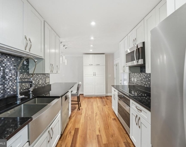 8562 Tyrolean Way - Photo Thumbnail 8