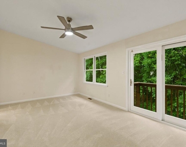 7937 Valleyfield Drive - Photo Thumbnail 19