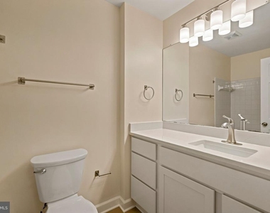7937 Valleyfield Drive - Photo Thumbnail 17