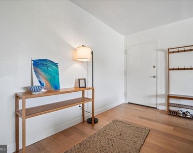 7990 Audubon Avenue - Photo Thumbnail 1