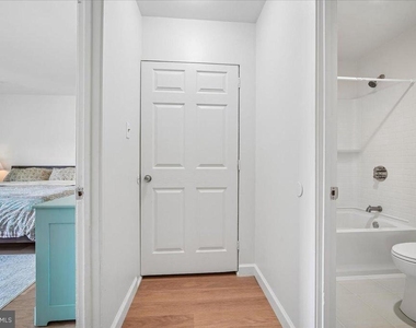 7990 Audubon Avenue - Photo Thumbnail 19