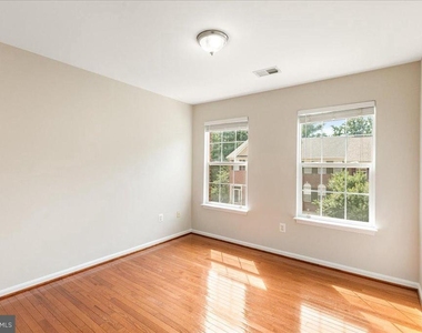 5304 Waldo Drive - Photo Thumbnail 26