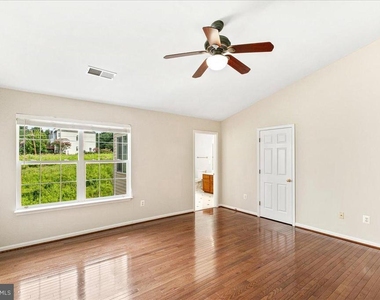 5304 Waldo Drive - Photo Thumbnail 20