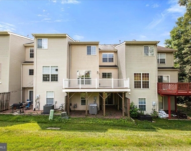 5304 Waldo Drive - Photo Thumbnail 32