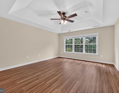 12285 Engelmann Oak Lane - Photo Thumbnail 14