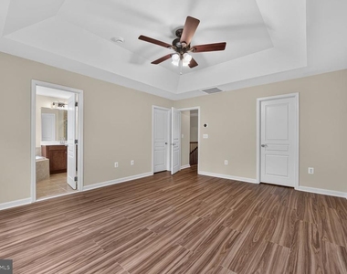 12285 Engelmann Oak Lane - Photo Thumbnail 15
