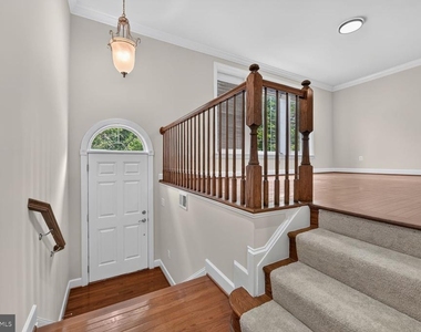 12285 Engelmann Oak Lane - Photo Thumbnail 4