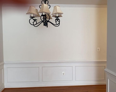 6409 Nice Place - Photo Thumbnail 20