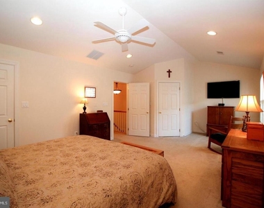 4553 Fair Valley Drive - Photo Thumbnail 12