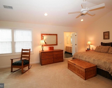 4553 Fair Valley Drive - Photo Thumbnail 11