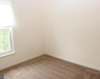 2555 Chase Wellesley Drive - Photo Thumbnail 22