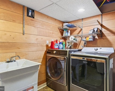 8110 Springfield Village Drive - Photo Thumbnail 26