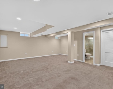6015 Backlick Road - Photo Thumbnail 12