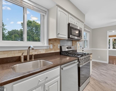 6015 Backlick Road - Photo Thumbnail 3