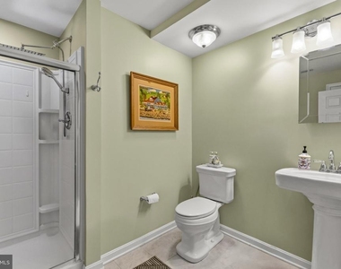 8715 Shadowlake Way - Photo Thumbnail 29