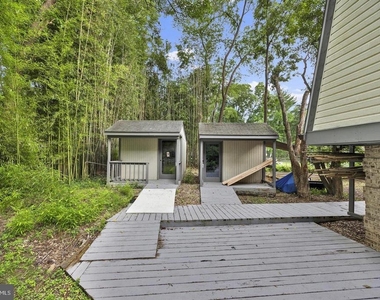 1002 Charlton Place - Photo Thumbnail 49