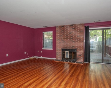 6158 Old Brentford Court - Photo Thumbnail 22