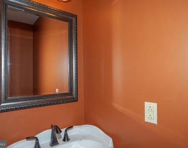 6158 Old Brentford Court - Photo Thumbnail 14