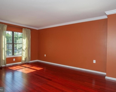 6158 Old Brentford Court - Photo Thumbnail 1