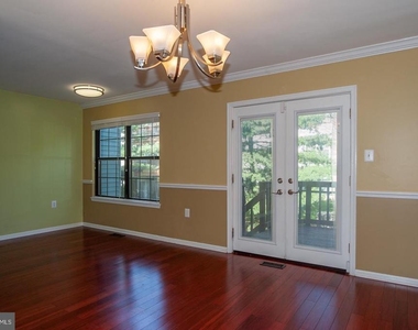 6158 Old Brentford Court - Photo Thumbnail 5