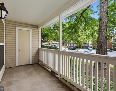 1521 Lincoln Way - Photo Thumbnail 18