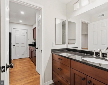 1521 Lincoln Way - Photo Thumbnail 11